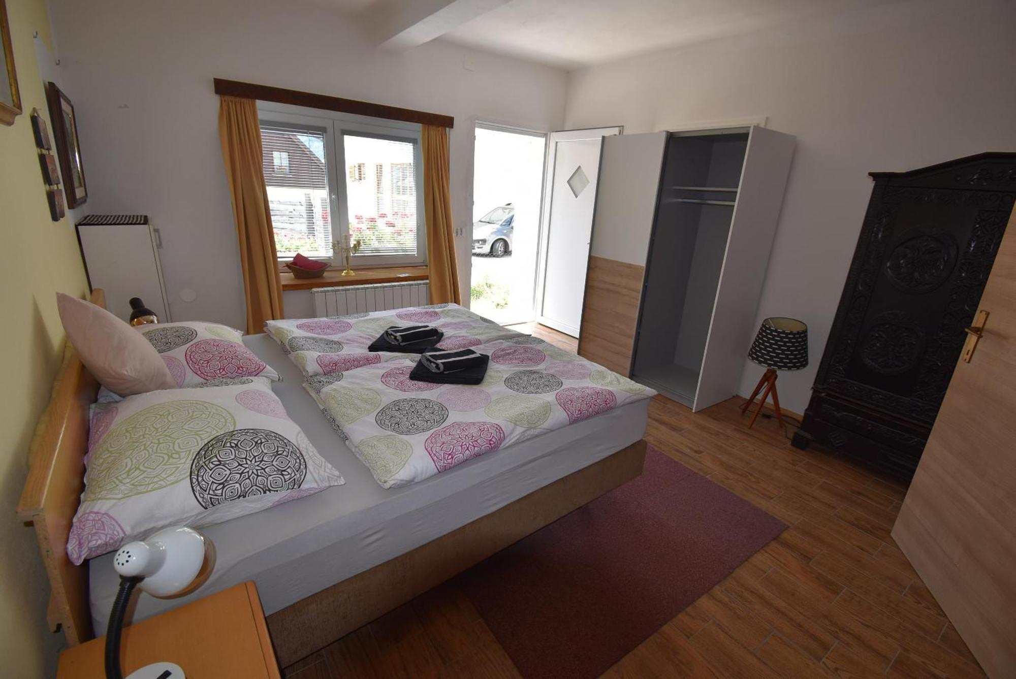 Apartments Free Alps, Massage & Wine Bovec Eksteriør billede