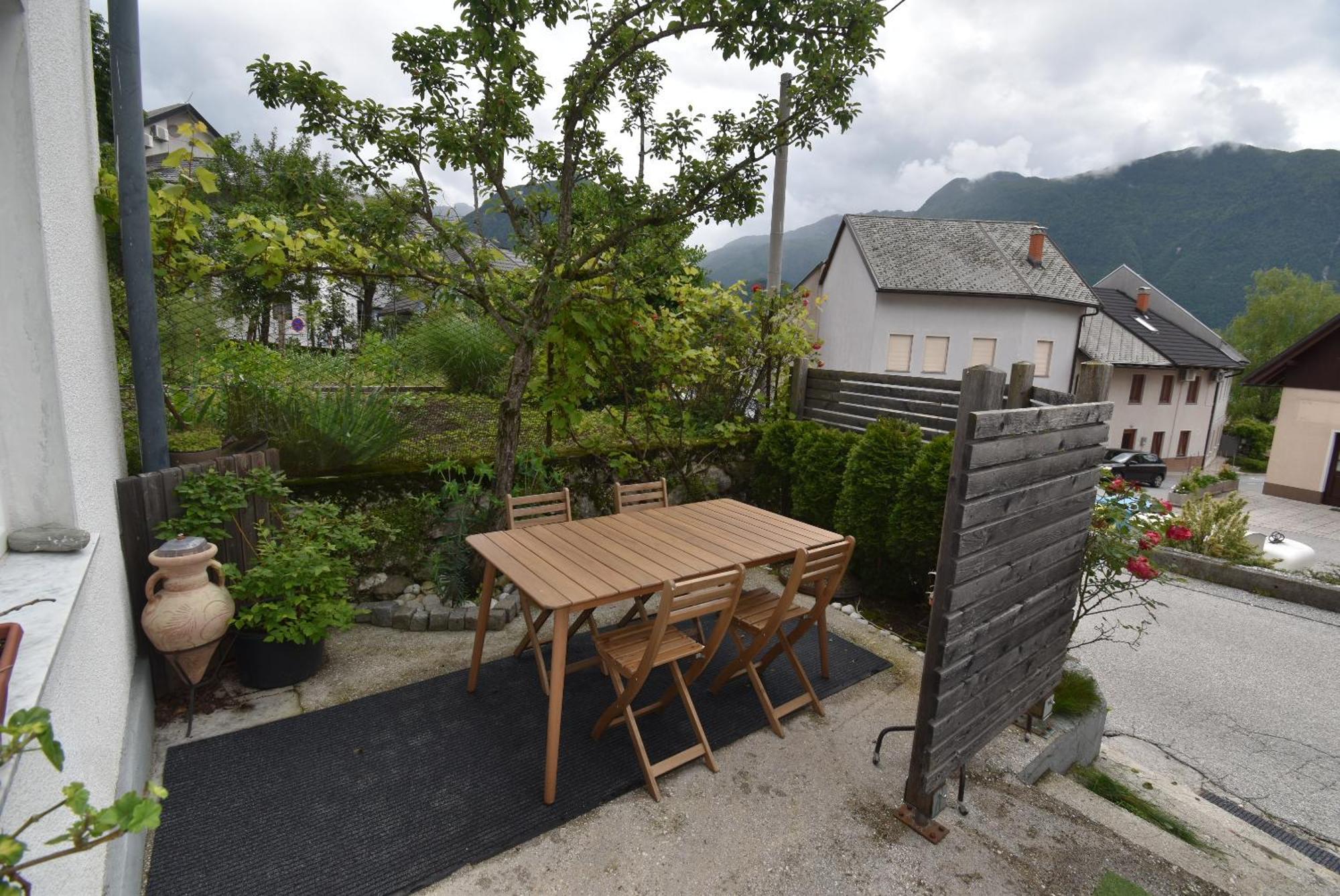 Apartments Free Alps, Massage & Wine Bovec Eksteriør billede